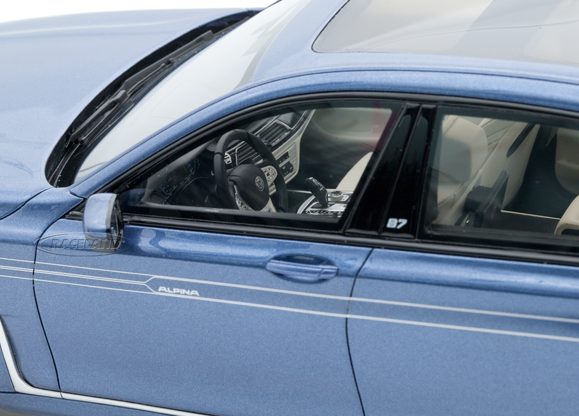 Alpina B7 BMW 2022 - metallic blue