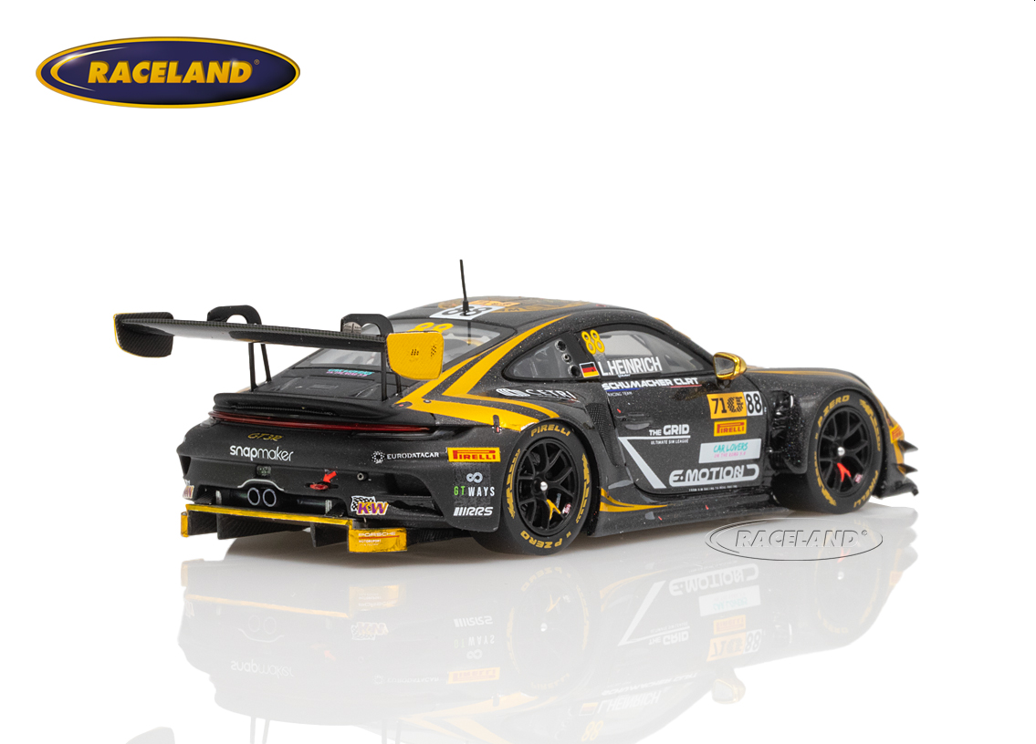 Porsche 911 GT3 R Schumacher CLRT 13° FIA GT World Challenge Macau 2024
