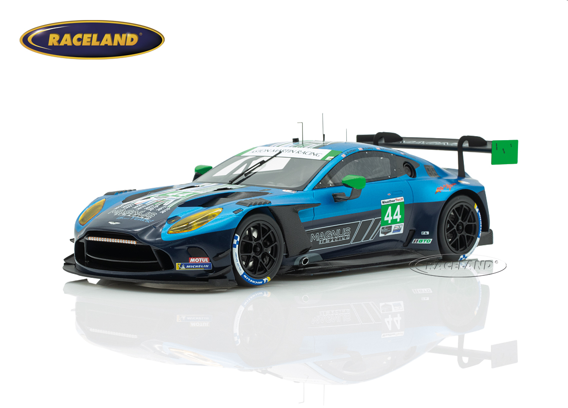 Aston Martin Vantage GT3 EVO Magnus Racing IMSA Daytona 24H 2025