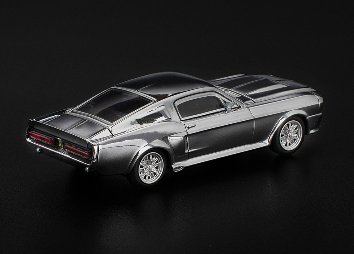 Ford Shelby Mustang GT500 - silver chrome