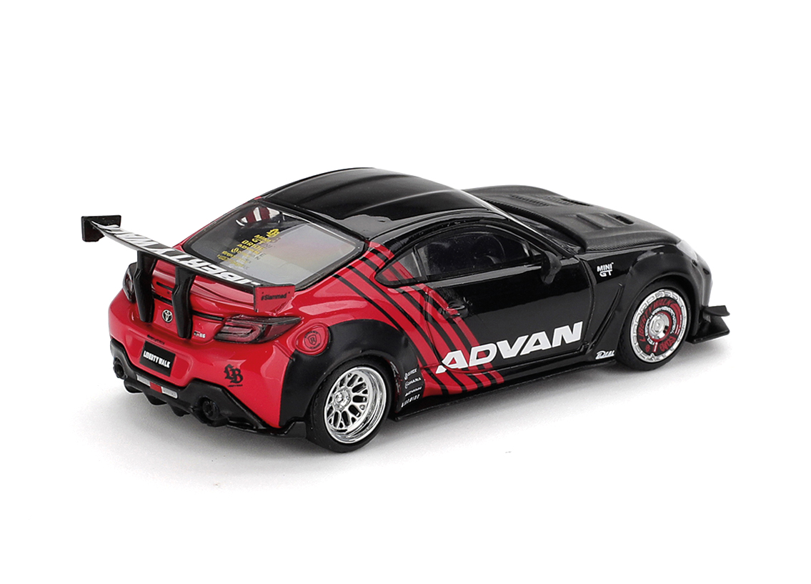 Toyota GR86 LB-Nation Advan 2025
