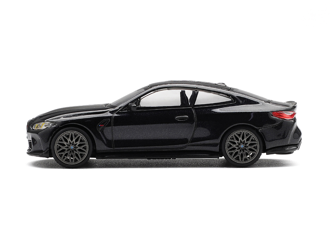 BMW M4 (G82) CS 2025 - black saphire