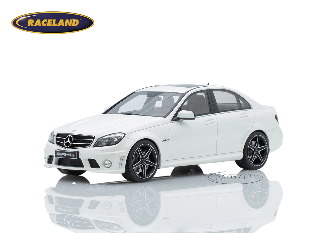 Mercedes Benz C63 AMG 2007 - Diamond White