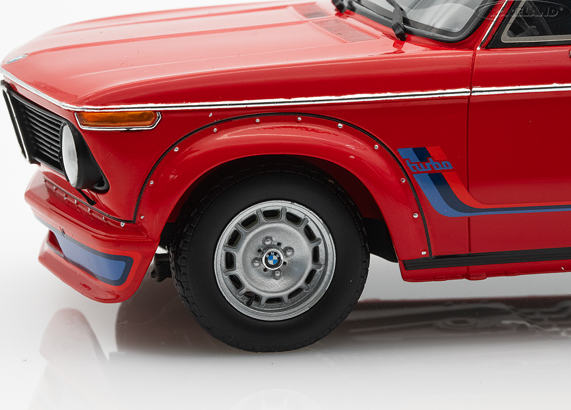 BMW 2002 Turbo 1974 - verona red