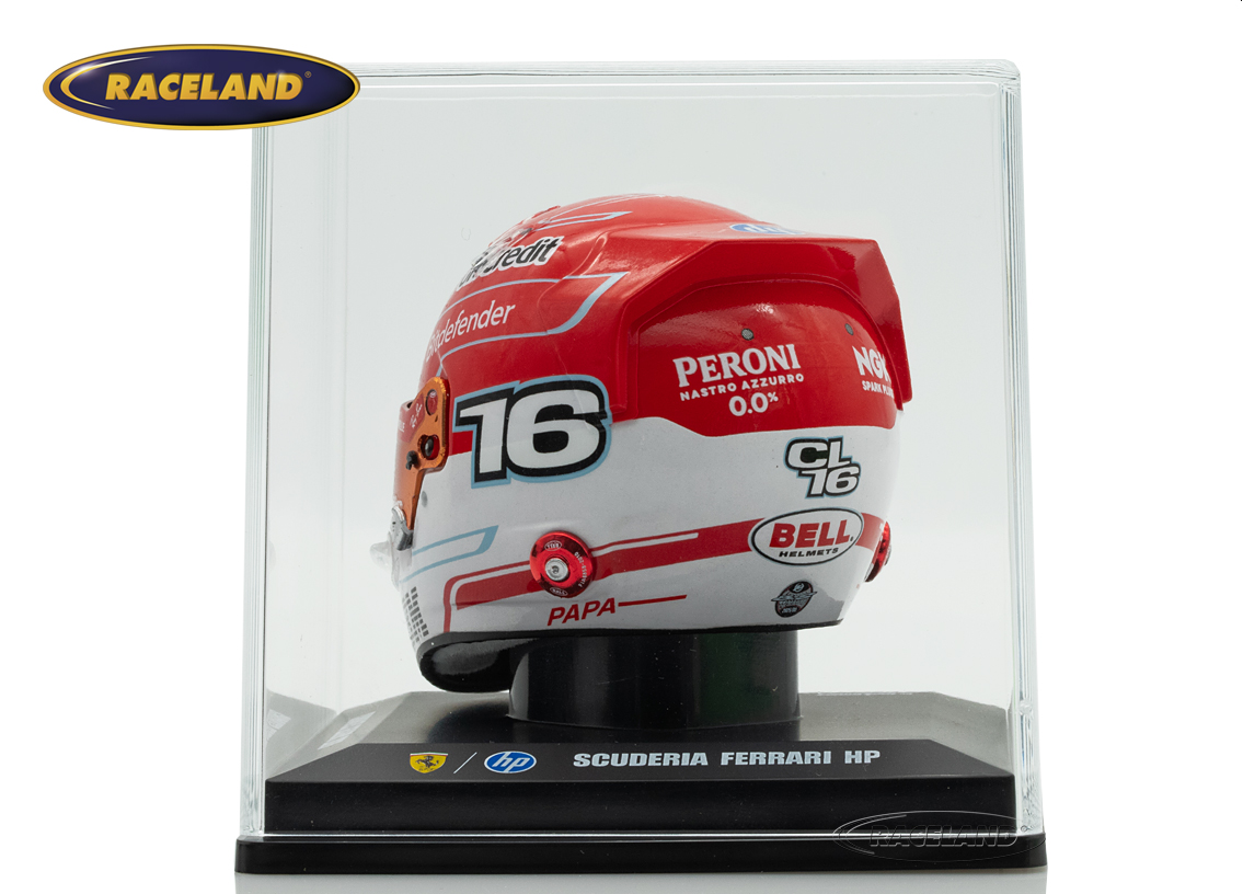 Helmet Scuderia Ferrari F1 2026